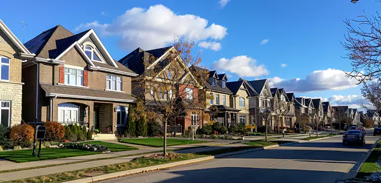 Why Choose Us for Selling Your Foreclosed House in Orlando, FL?